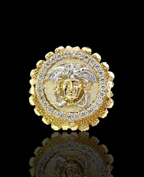 Medusa Ring / AD