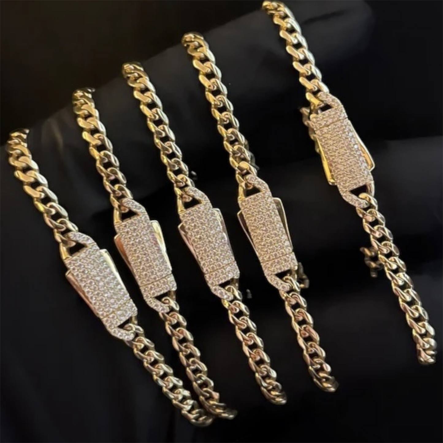 14k Cuban Link Bracelet Hollow / AD